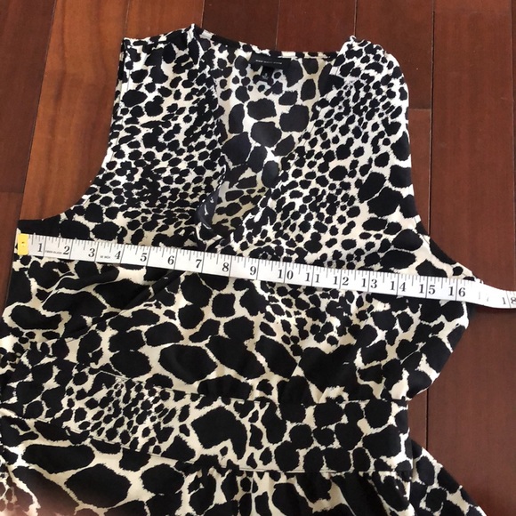 Who What Wear Animal Print Ruffle Trim Dress - Picture 12 of 13